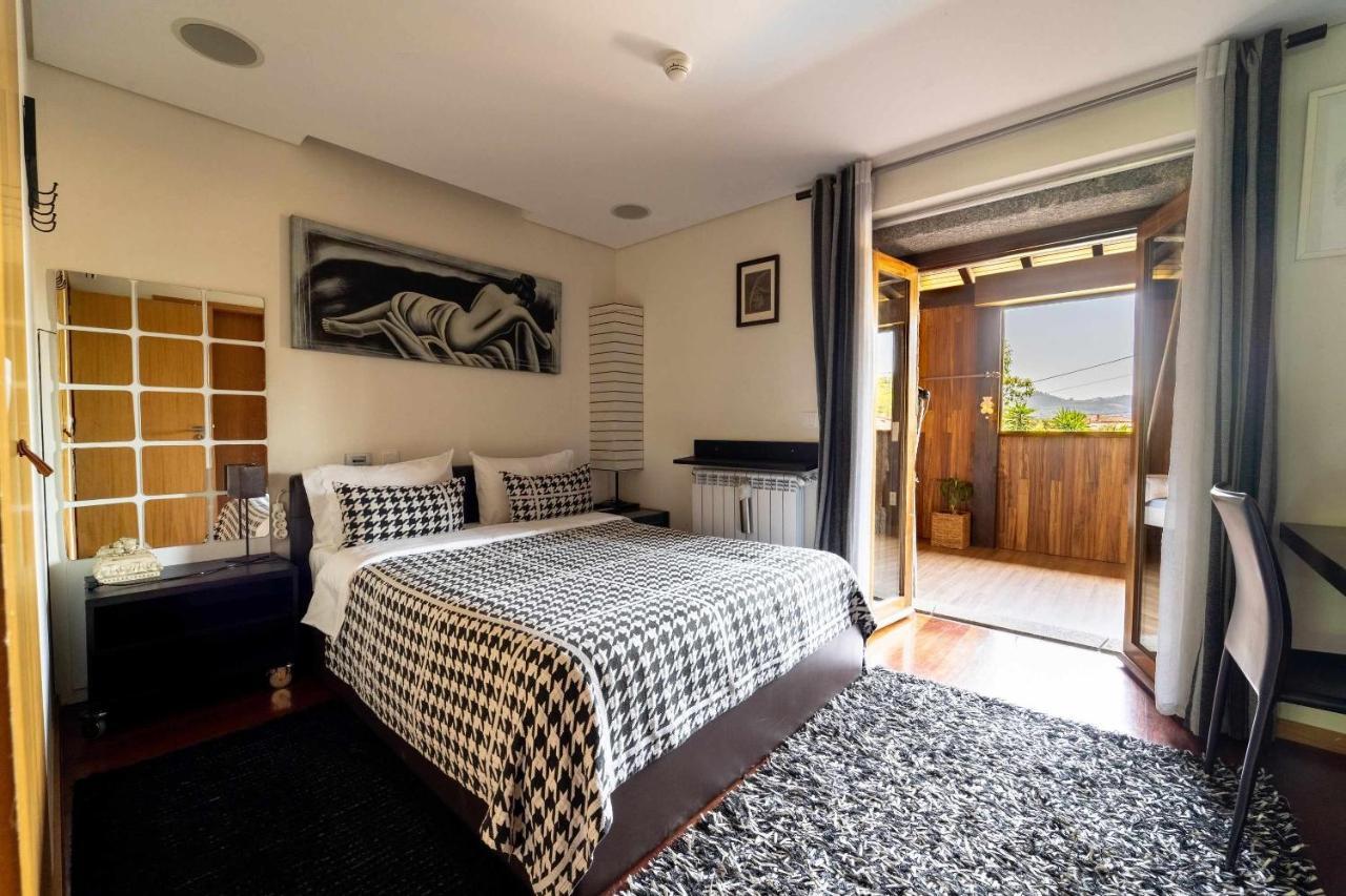 Casas Casal Do Carvalhal - Agroturismo อามาเรส ภายนอก รูปภาพ