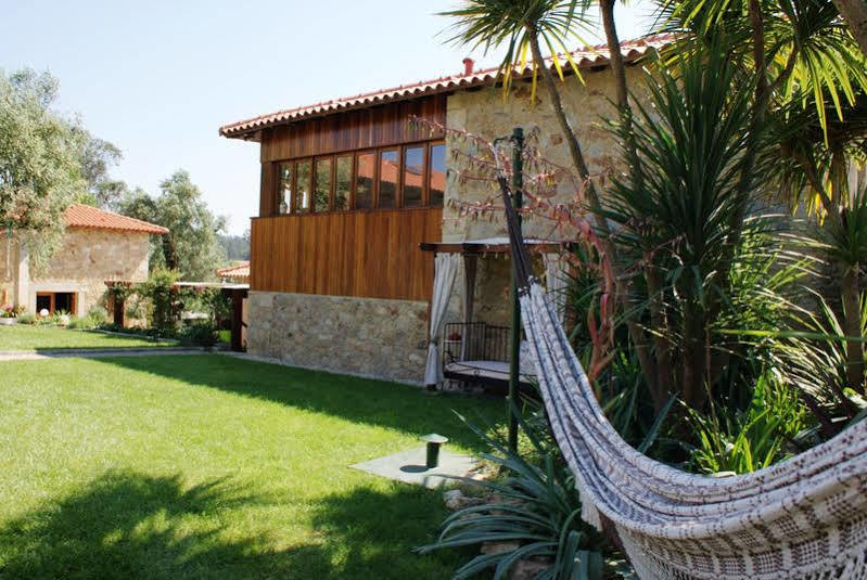 Casas Casal Do Carvalhal - Agroturismo อามาเรส ภายนอก รูปภาพ