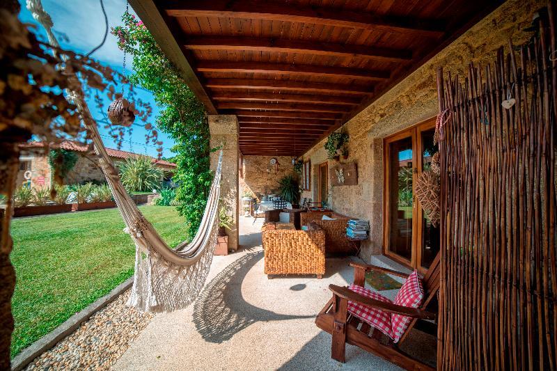Casas Casal Do Carvalhal - Agroturismo อามาเรส ภายนอก รูปภาพ